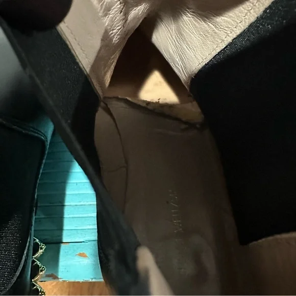 Stuart Weitzman Black Leather Gold Detail on Heels Bootie Size 40 - Picture 12 of 16